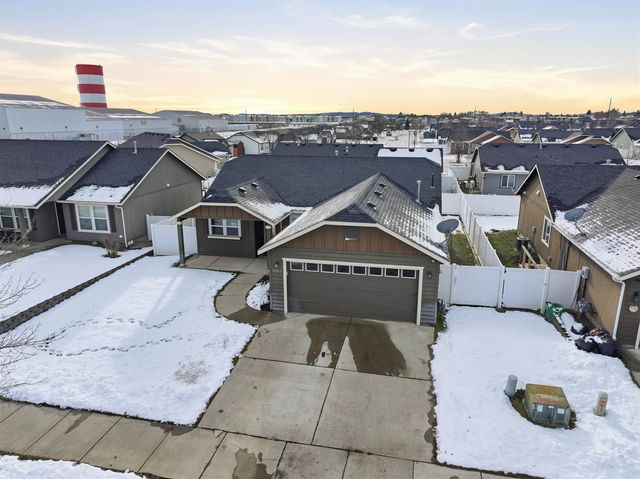 12411 W 2nd Ave, Airway Heights, WA 99001