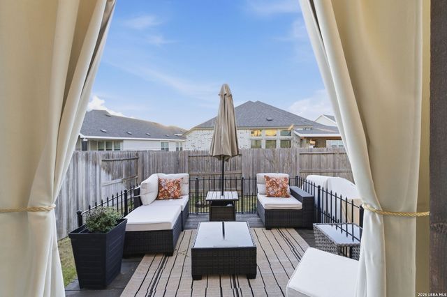 505 Huntwick Dr, Boerne, TX 78006