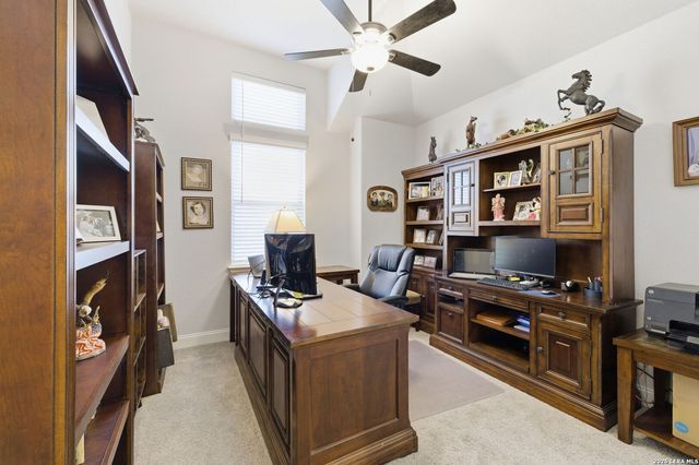 505 Huntwick Dr, Boerne, TX 78006