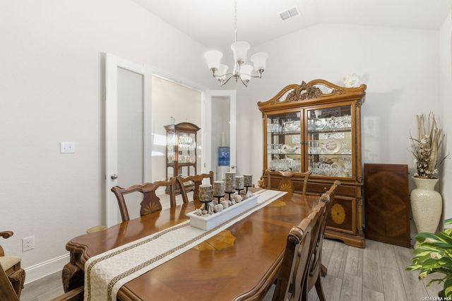 505 Huntwick Dr, Boerne, TX 78006