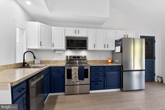 3908 OLD BAYSIDE RD, Chesapeake Beach, MD 20732