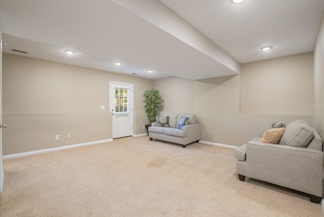 174 Coyote Court, Covington, KY 41017