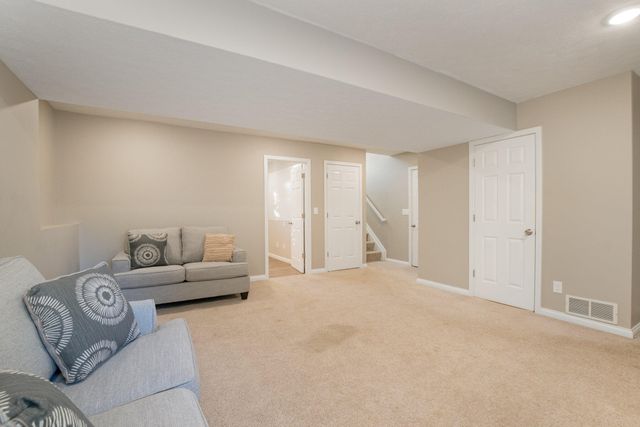 174 Coyote Court, Covington, KY 41017