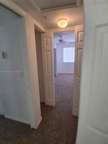 11165 SW 6th St 305, Pembroke Pines, FL 33025