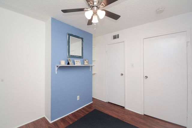 12660 Ashford Point Drive 416, Houston, TX 77082