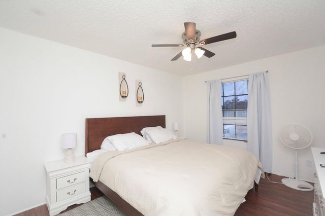 12660 Ashford Point Drive 416, Houston, TX 77082