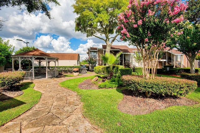 12660 Ashford Point Drive 416, Houston, TX 77082