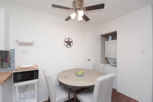 12660 Ashford Point Drive 416, Houston, TX 77082