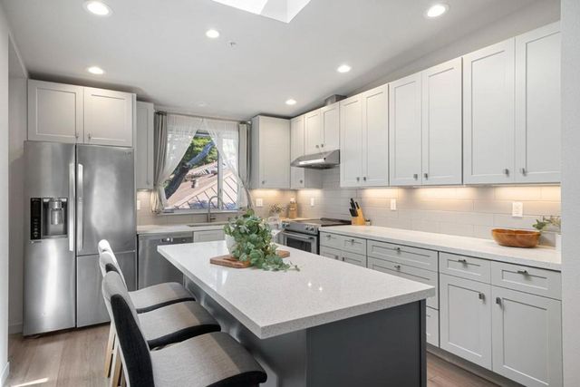 101 Jewell Street 8, Santa Cruz, CA 95060
