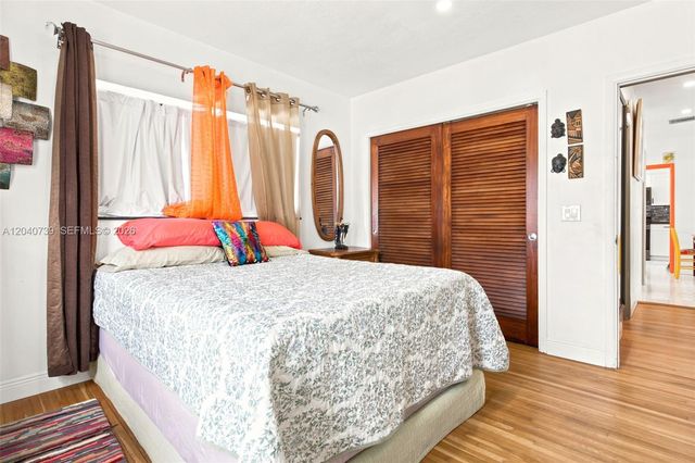 1222 Hollywood Boulevard ., Hollywood, FL 33019