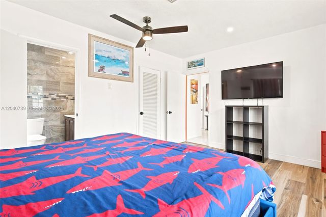 1222 Hollywood Boulevard ., Hollywood, FL 33019