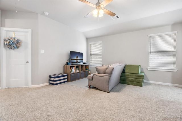 17008 Ash Leaf Way, Conroe, TX 77385