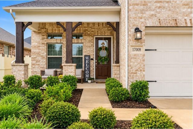 17008 Ash Leaf Way, Conroe, TX 77385