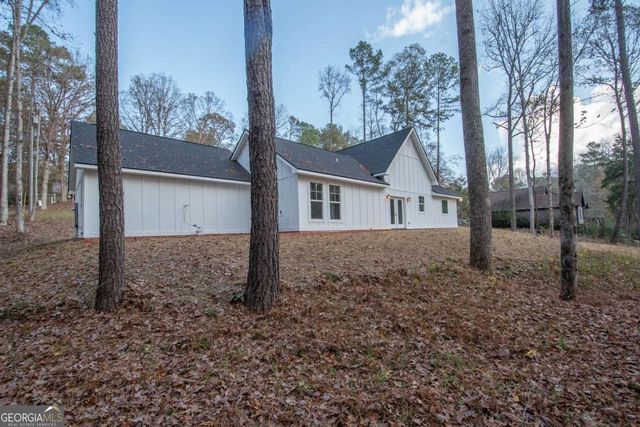 108 Spring Valley Drive, Lagrange, GA 30240