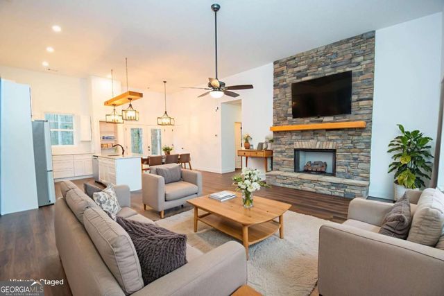 108 Spring Valley Drive, Lagrange, GA 30240