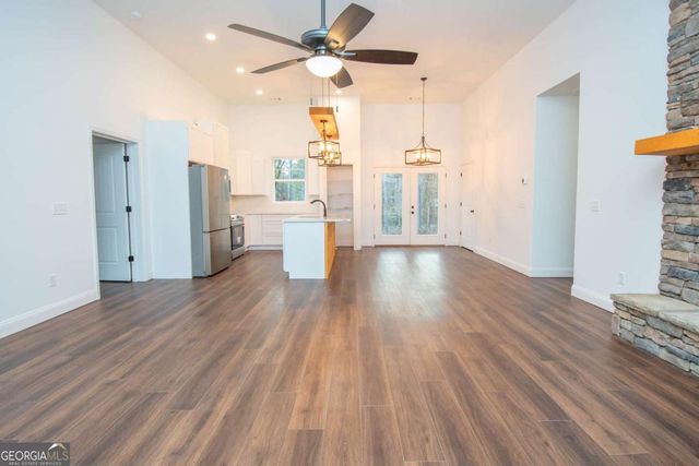 108 Spring Valley Drive, Lagrange, GA 30240