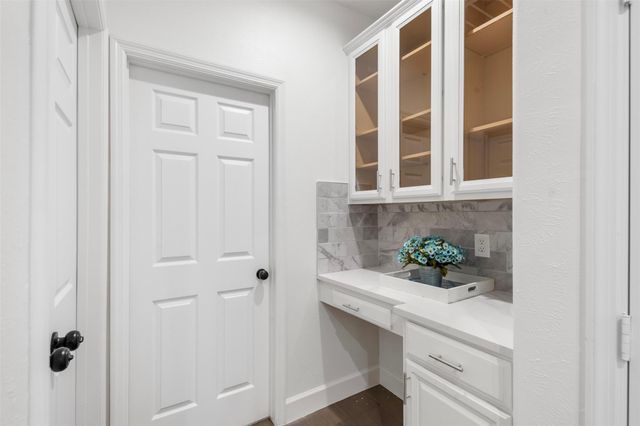 55 Terraglen Dr, Spring, TX 77382