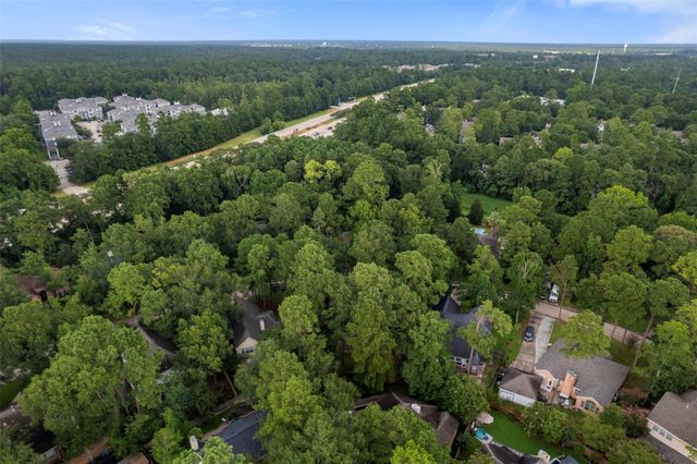 55 Terraglen Dr, Spring, TX 77382