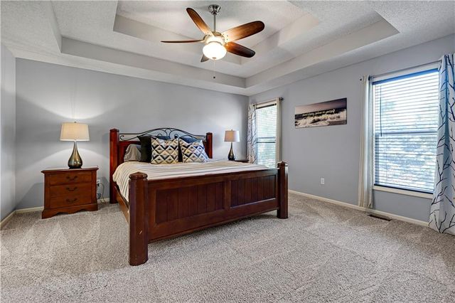 19480 W 207th Terrace, Spring Hill, KS 66083