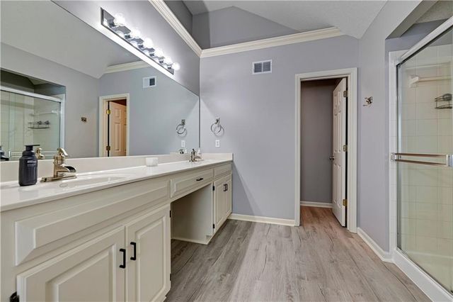 19480 W 207th Terrace, Spring Hill, KS 66083