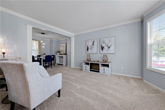19480 W 207th Terrace, Spring Hill, KS 66083