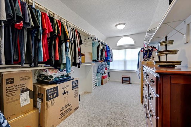 19480 W 207th Terrace, Spring Hill, KS 66083