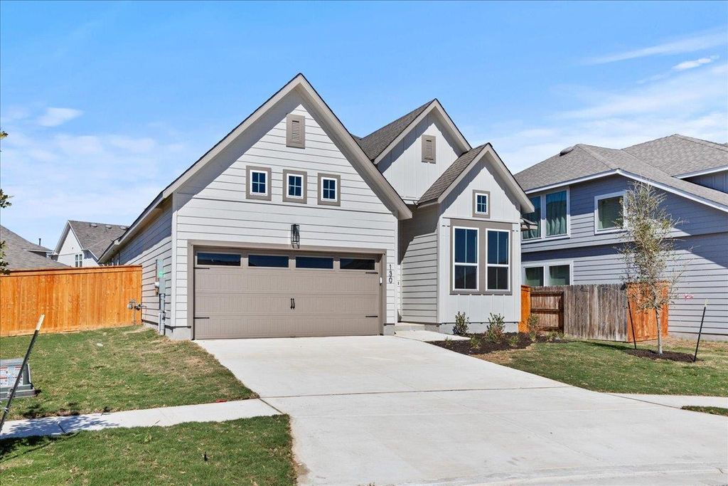 130 Paul Pena DR, San Marcos, TX 78666