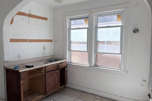 5066 Coplin Street, Detroit, MI 48213