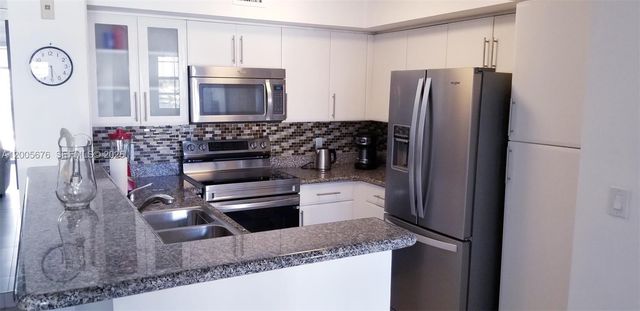 19901 E Country Club Dr 2604, Aventura, FL 33180