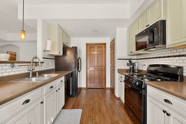 11031 Saltillo Street NW, Albuquerque, NM 87114