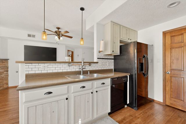 11031 Saltillo Street NW, Albuquerque, NM 87114