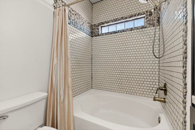 11031 Saltillo Street NW, Albuquerque, NM 87114