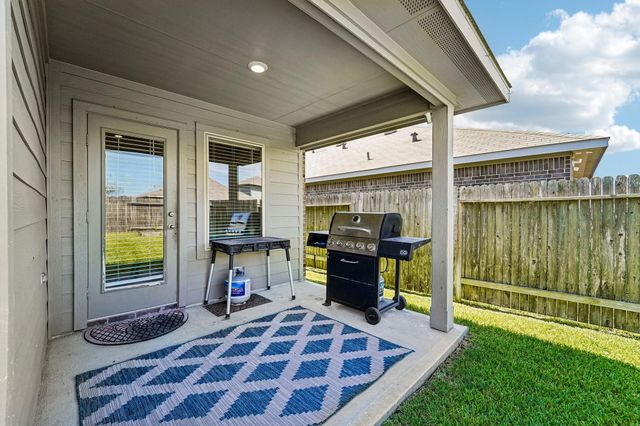 15340 Timber Preserve Lane, New Caney, TX 77357