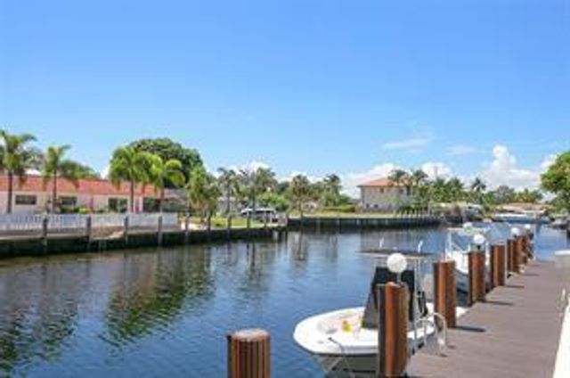 1340 NE 28th Avenue 228, Pompano Beach, FL 33062