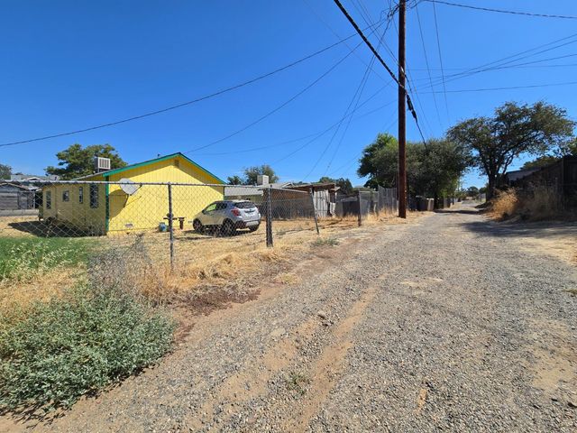 2705 ORO BANGOR, Oroville, CA 95966