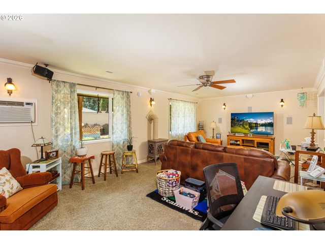 1980 Nw 6TH Dr, Gresham, OR 97030