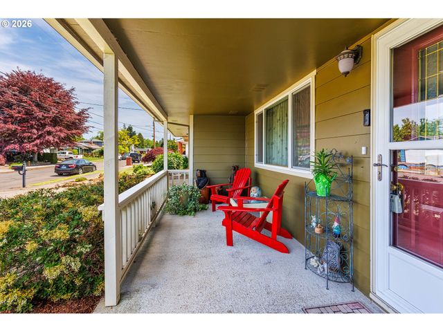 1980 Nw 6TH Dr, Gresham, OR 97030