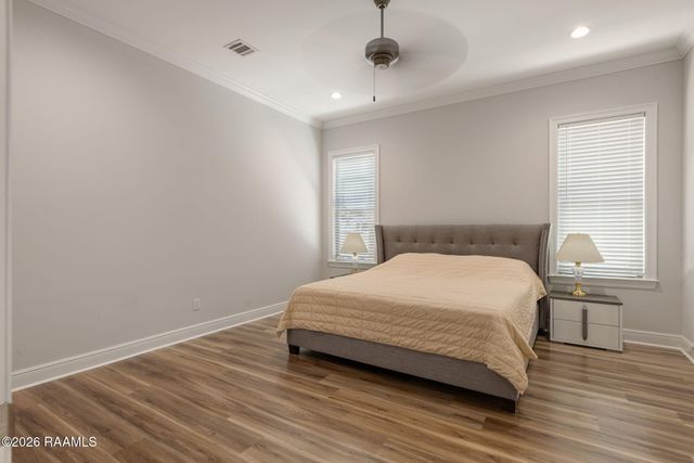 102 Cherrywood Drive, Lafayette, LA 70508