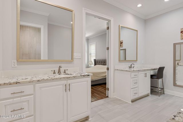102 Cherrywood Drive, Lafayette, LA 70508