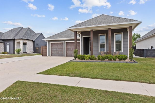 102 Cherrywood Drive, Lafayette, LA 70508