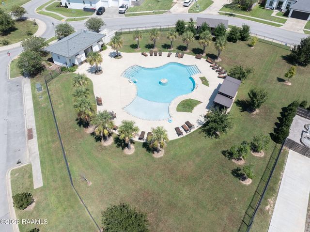 102 Cherrywood Drive, Lafayette, LA 70508