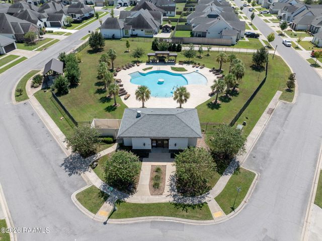 102 Cherrywood Drive, Lafayette, LA 70508