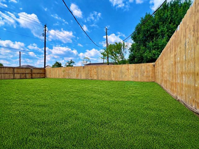 7730 Avenue E, Beasley, TX 77417