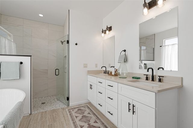 9 Monte Alto Place, Santa Fe, NM 87508