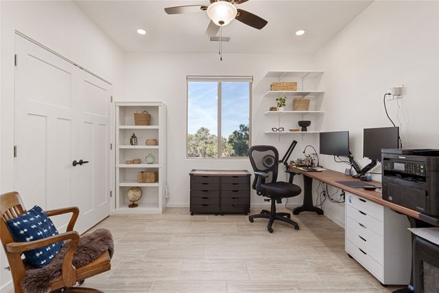 9 Monte Alto Place, Santa Fe, NM 87508