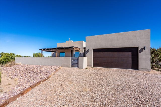 9 Monte Alto Place, Santa Fe, NM 87508
