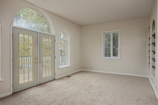 1366 GILMORE TRAIL, Fairbanks, AK 99712