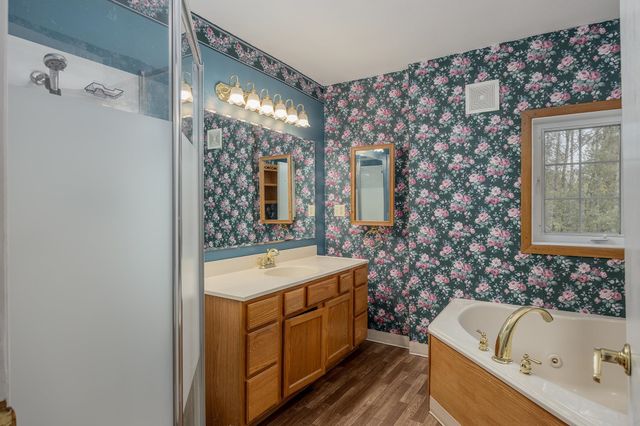 1366 GILMORE TRAIL, Fairbanks, AK 99712