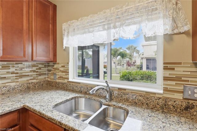 3818 Clearbrook LN, Fort Myers, FL 33966