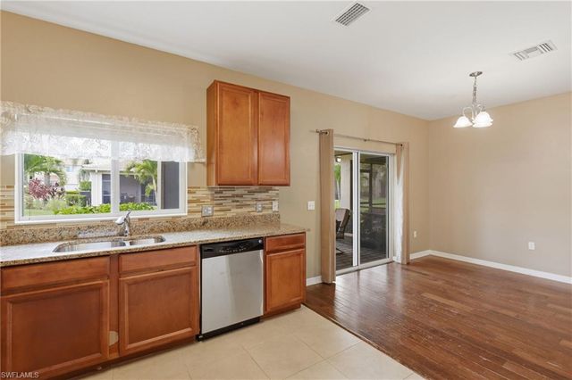 3818 Clearbrook LN, Fort Myers, FL 33966
